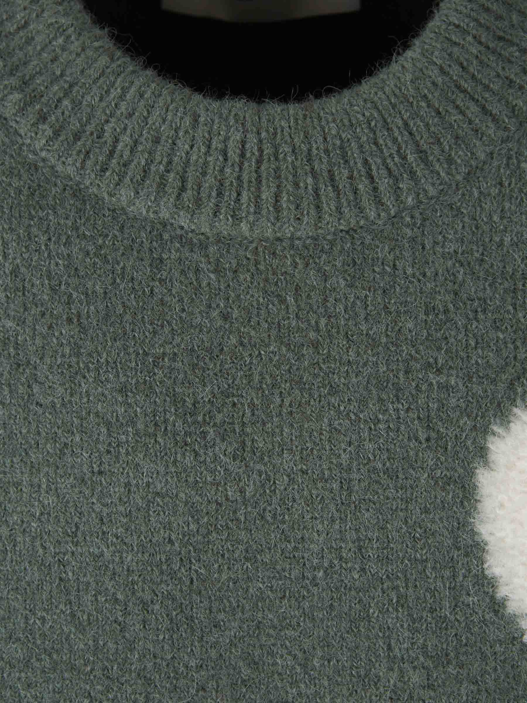 AMI - HEART SWEATER